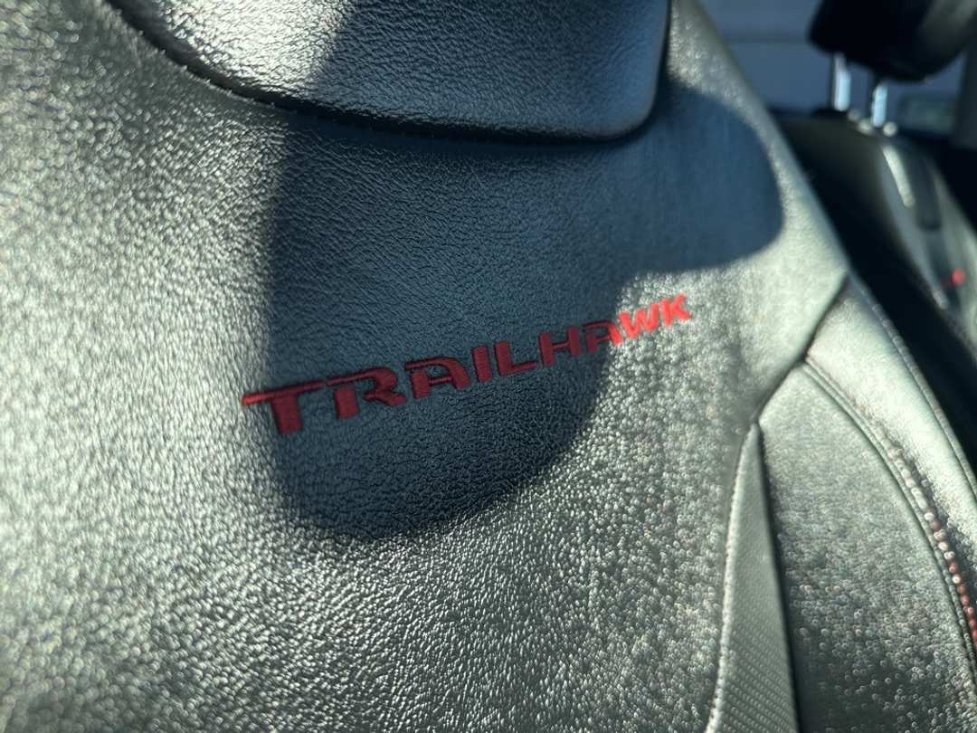 2022 Jeep Compass Trailhawk - Image 30