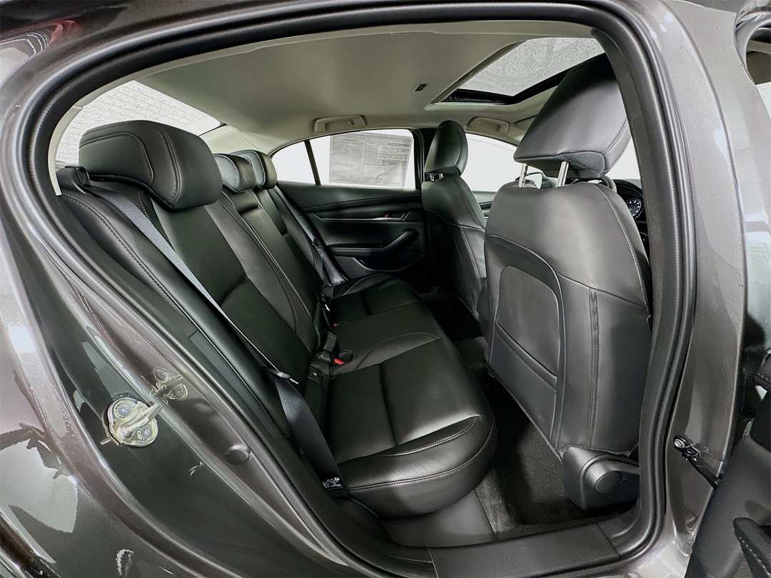 2026 MAZDA Mazda3 2.5 S Preferred - Image 27
