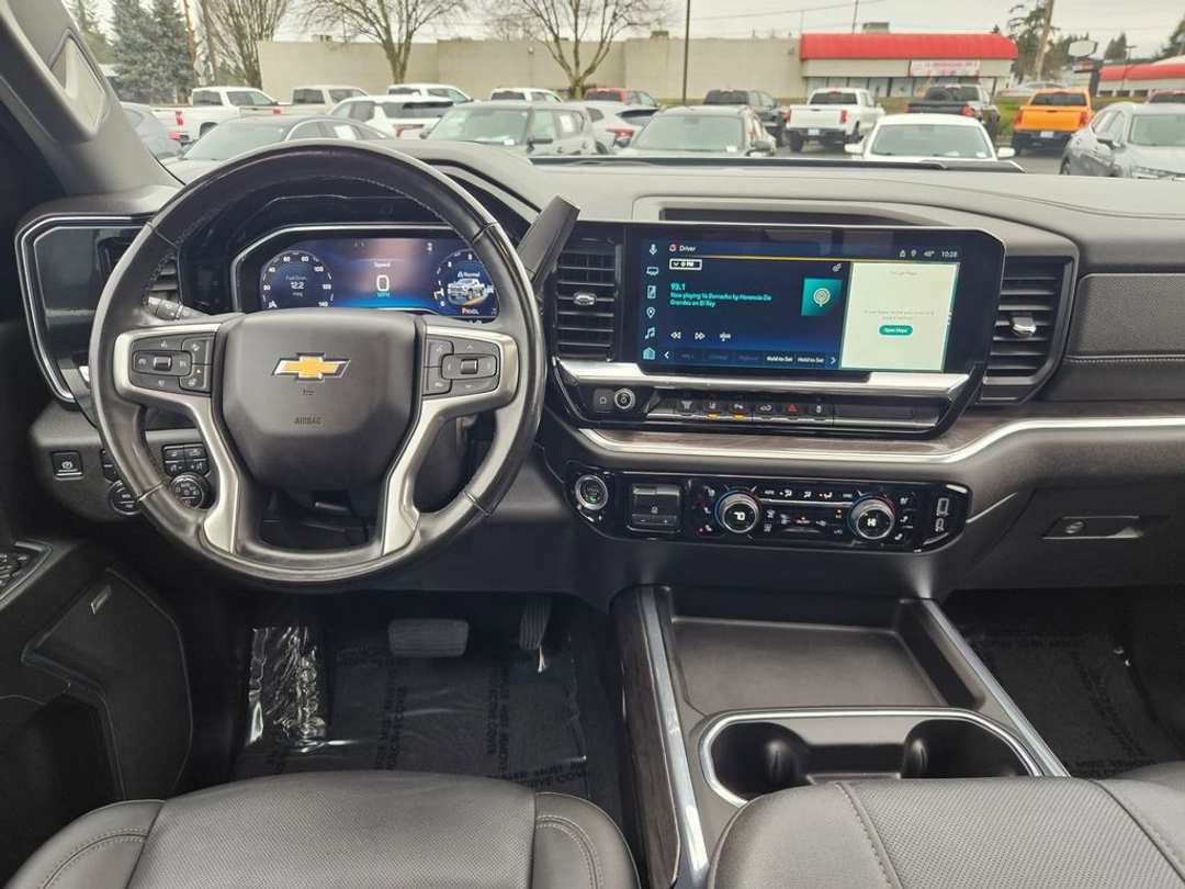 2024 Chevrolet Silverado 3500Hd LTZ - Image 28