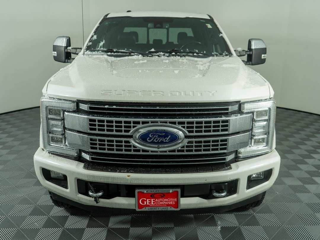 2018 Ford F-350Sd Platinum - Image 2