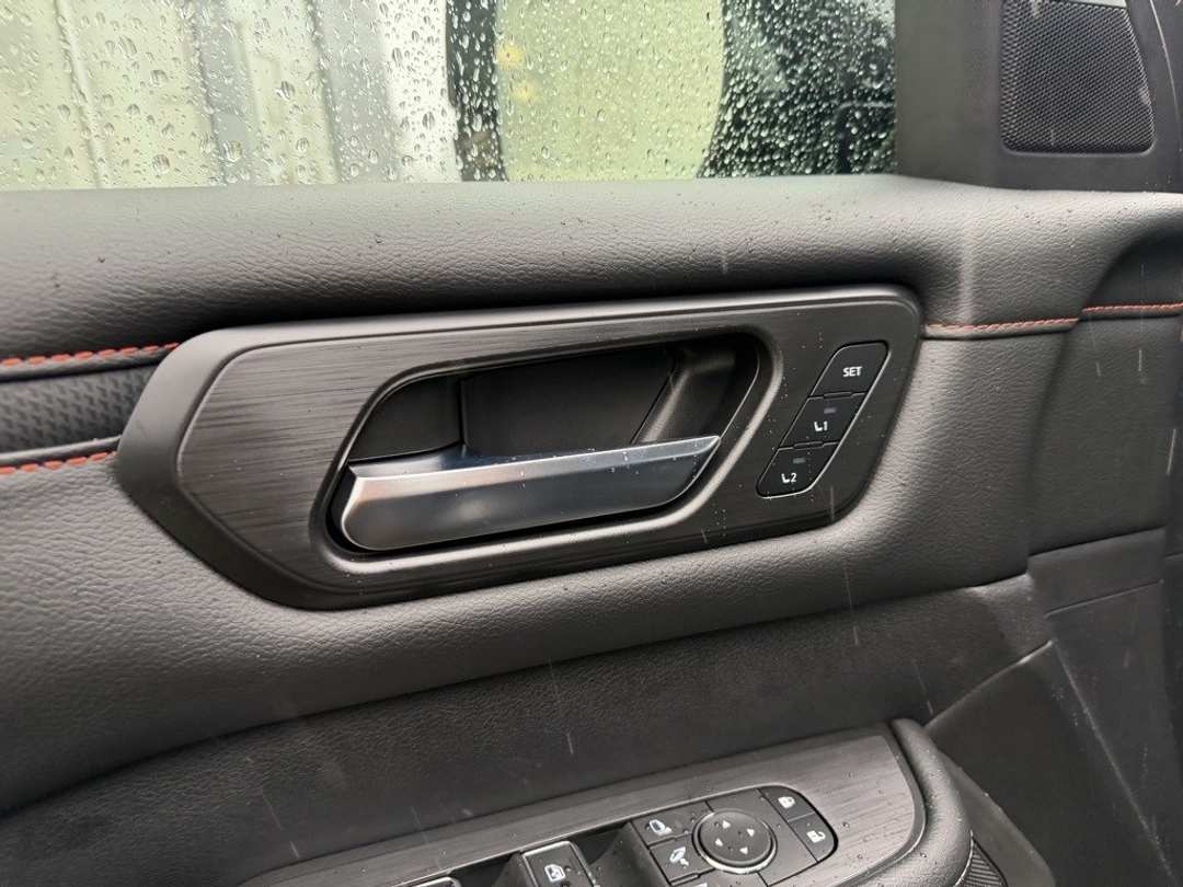 2026 Nissan Armada PRO4X - Image 12