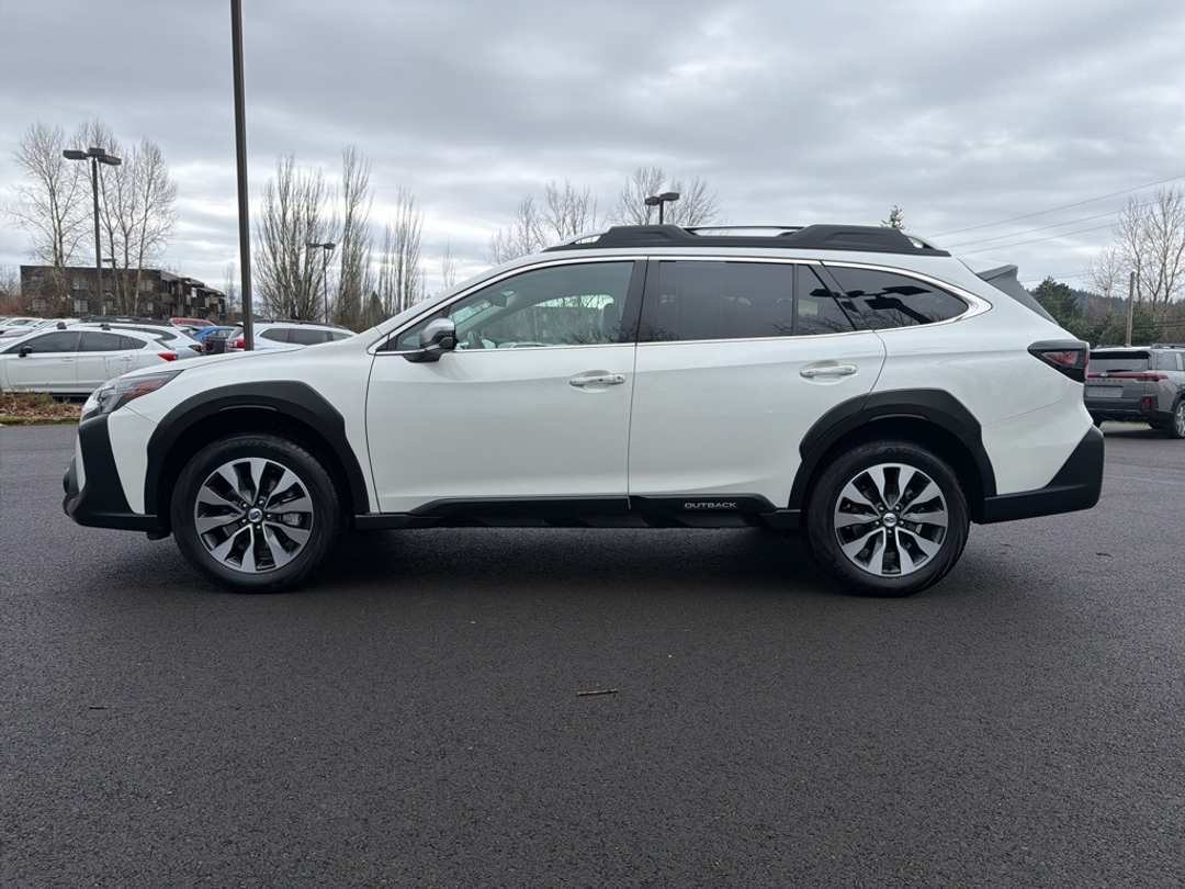 2023 Subaru Outback Touring XT - Image 4