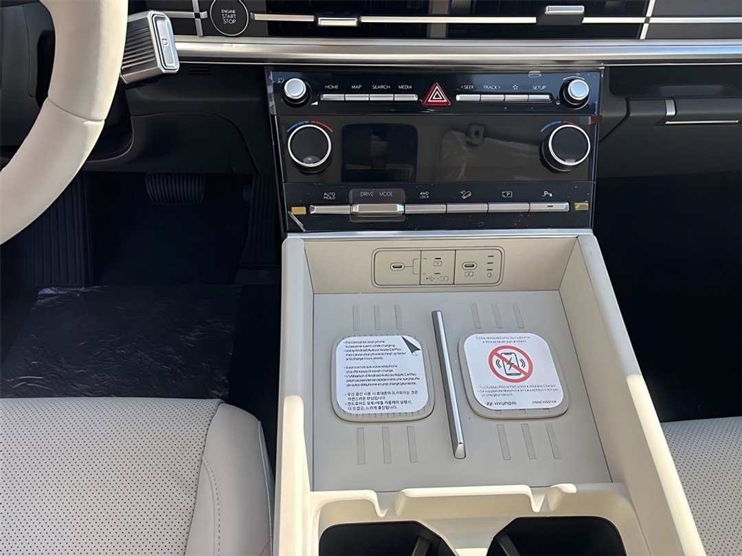 2026 Hyundai Santa Fe SEL - Image 21