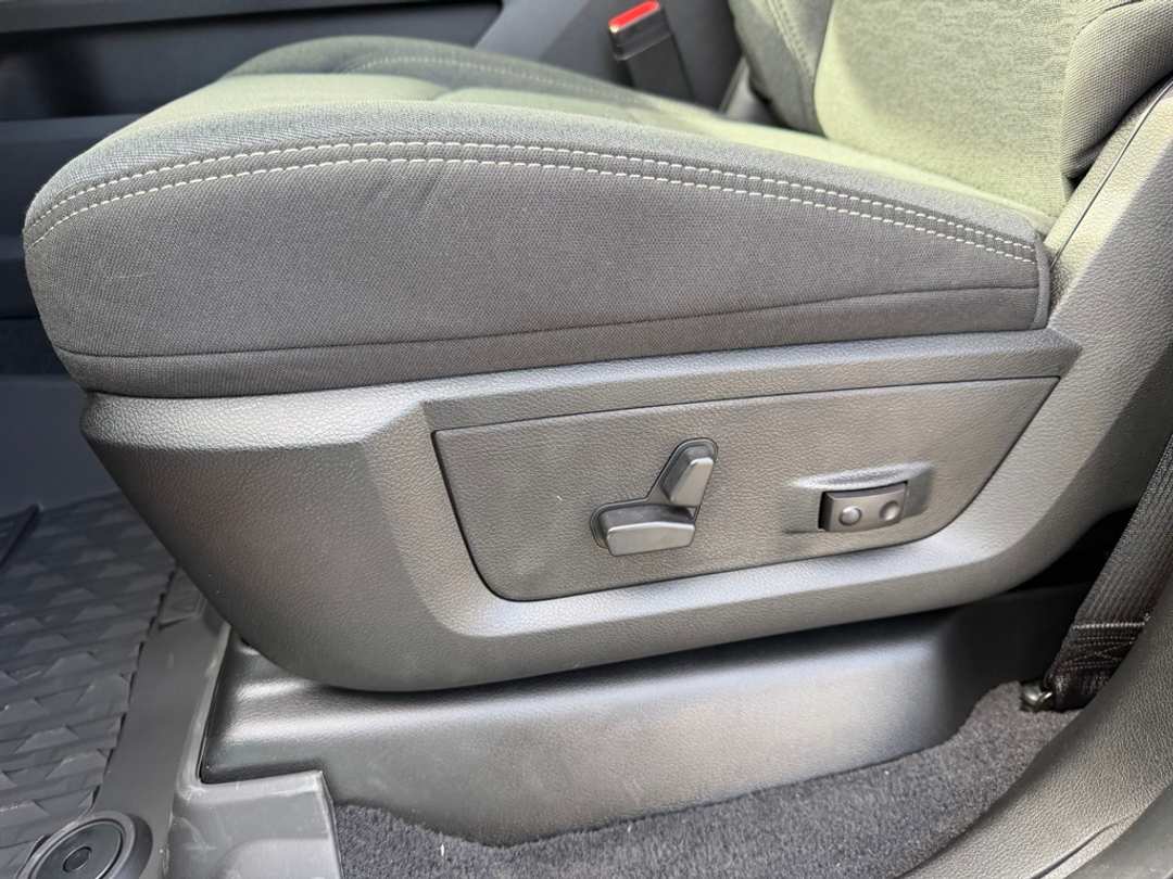 2026 Ram 3500 Big Horn - Image 15