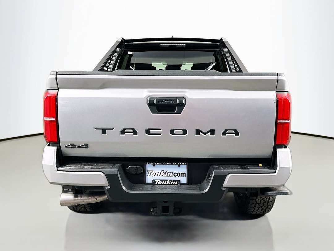 2025 Toyota Tacoma SR5 - Image 6