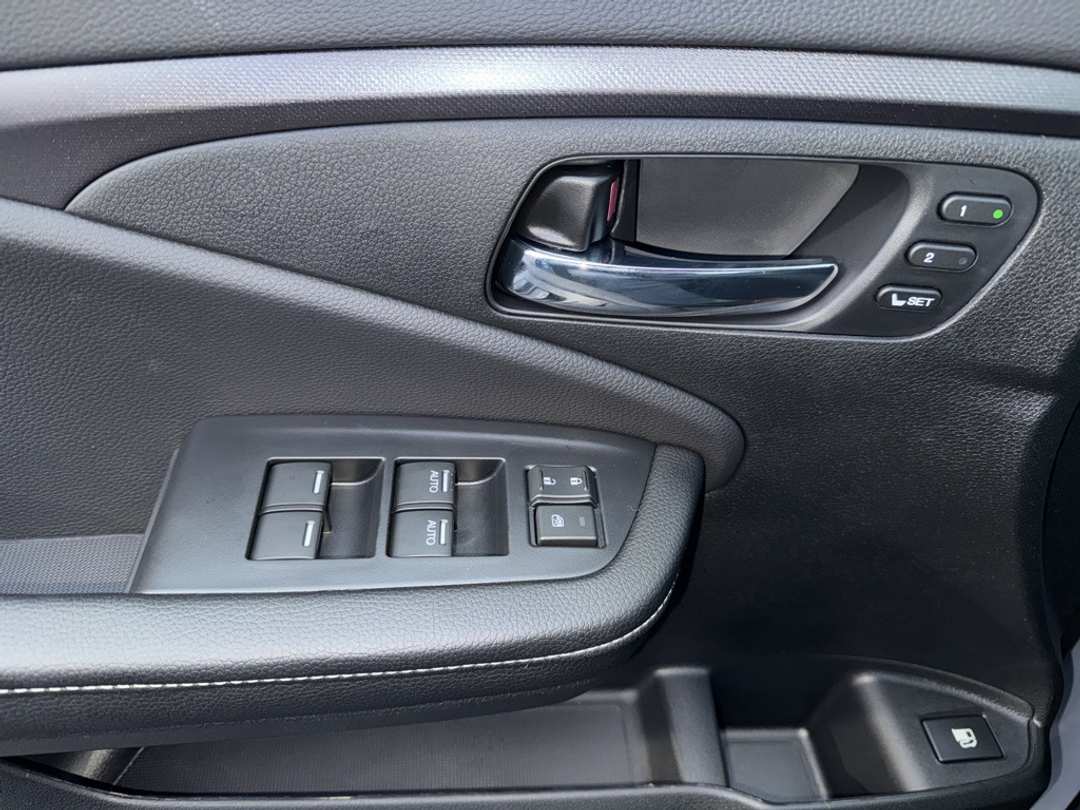 2026 Honda Ridgeline RTL - Image 41