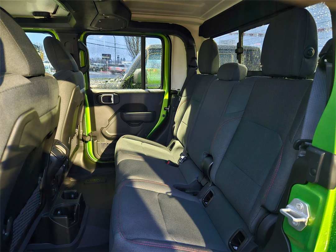 2026 Jeep Gladiator Rubicon - Image 29