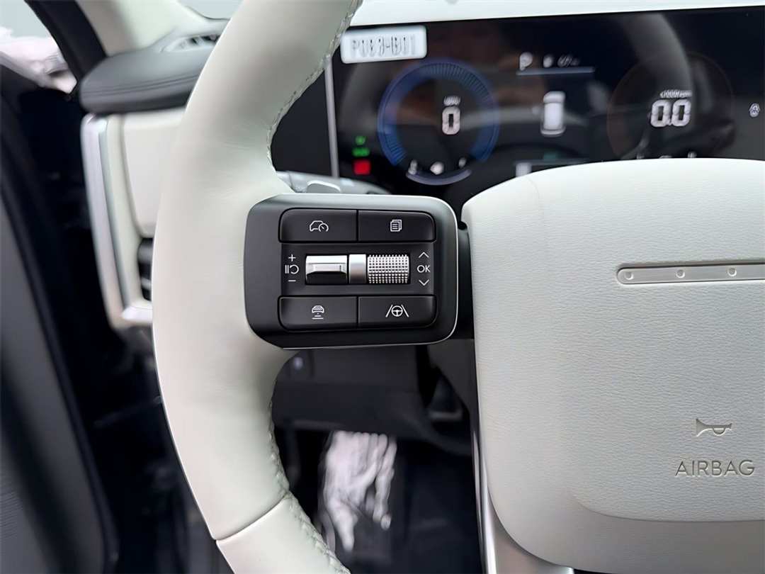 2026 Hyundai Santa Fe SE - Image 16