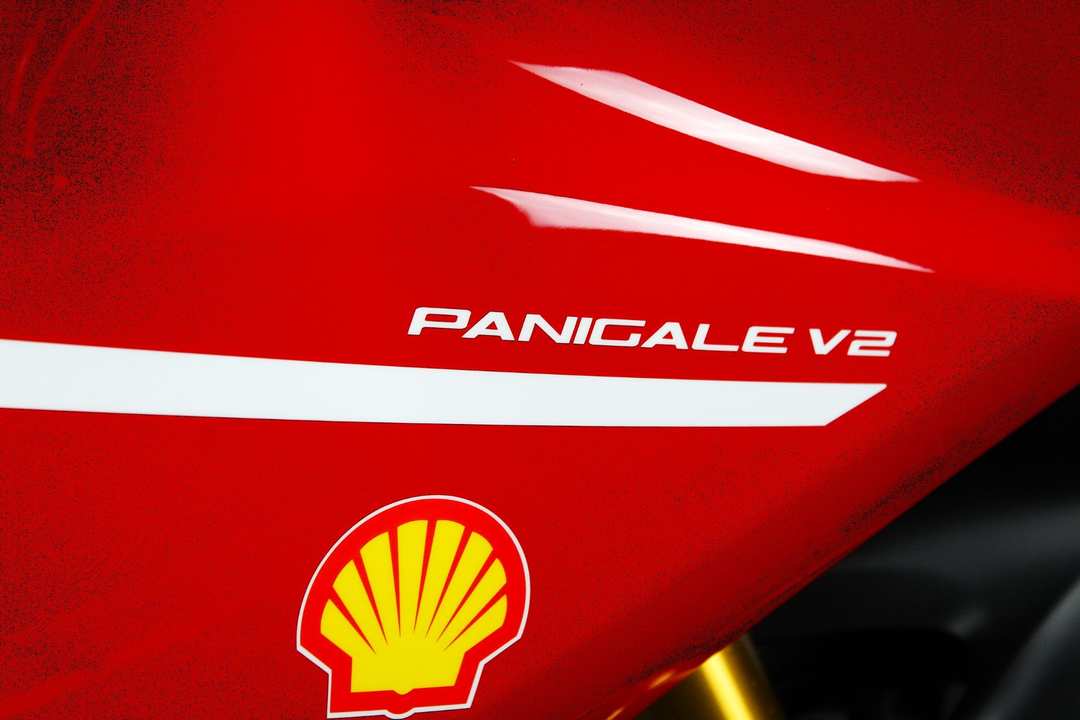 2023 Ducati Panigale V2 Bayliss 1St Championship 20Th Anniversary - Image 5