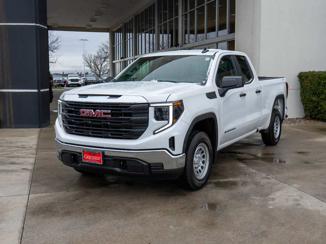 2026 GMC Sierra 1500 Pro - Image 3