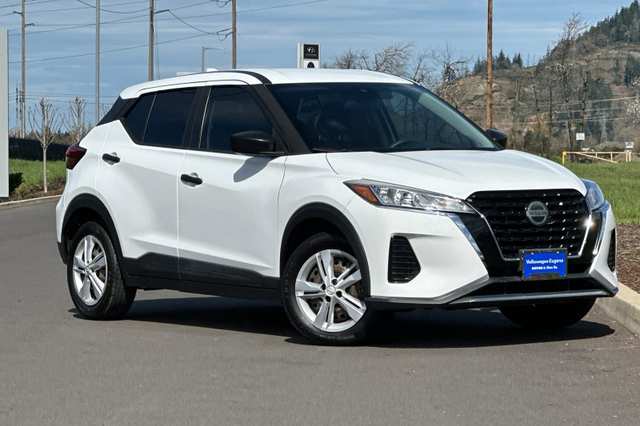 2021 Nissan Kicks S