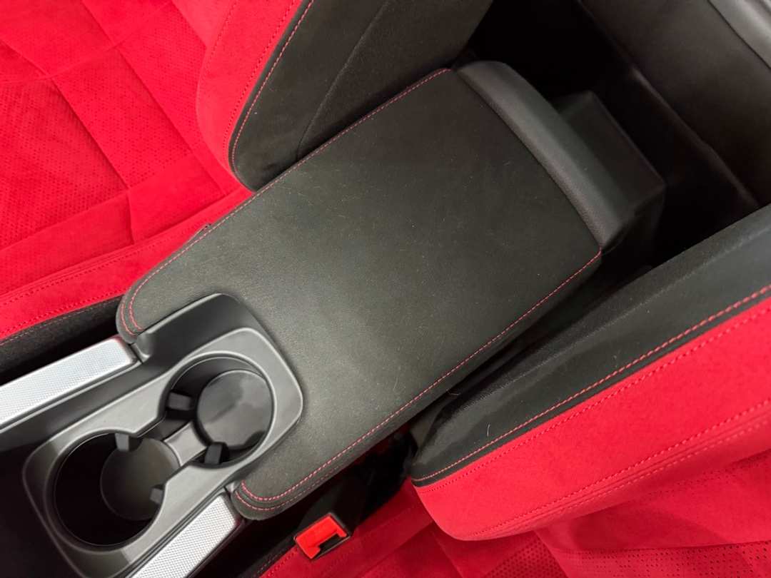 2024 Honda Civic Type R - Image 24