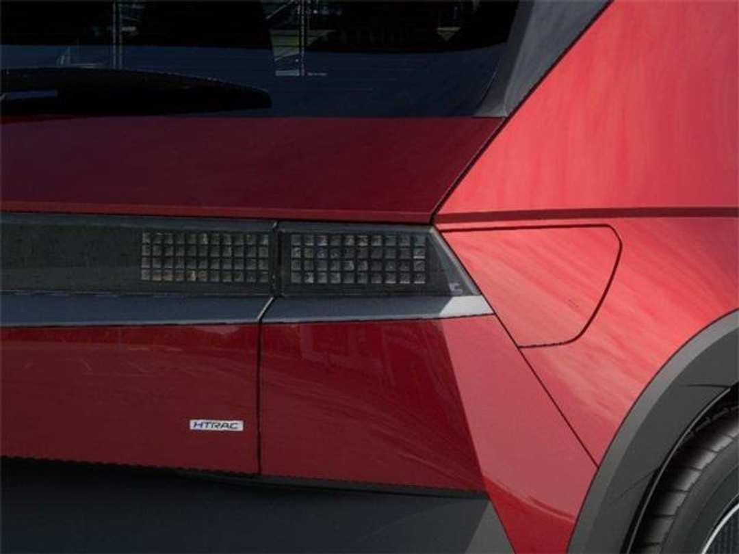 2026 Hyundai Ioniq 5 SEL - Image 10
