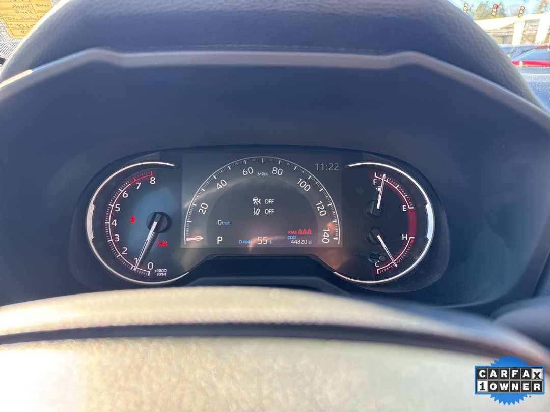 2024 Toyota Rav4 LE - Image 19