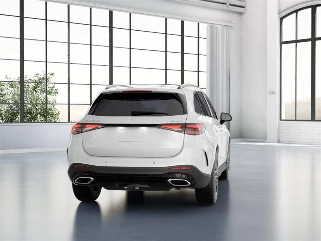 2026 Mercedes-Benz GLC GLC 300 - Image 24