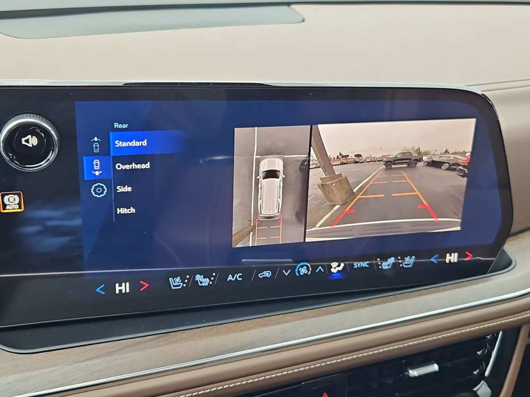 2026 Chevrolet Tahoe High Country - Image 19