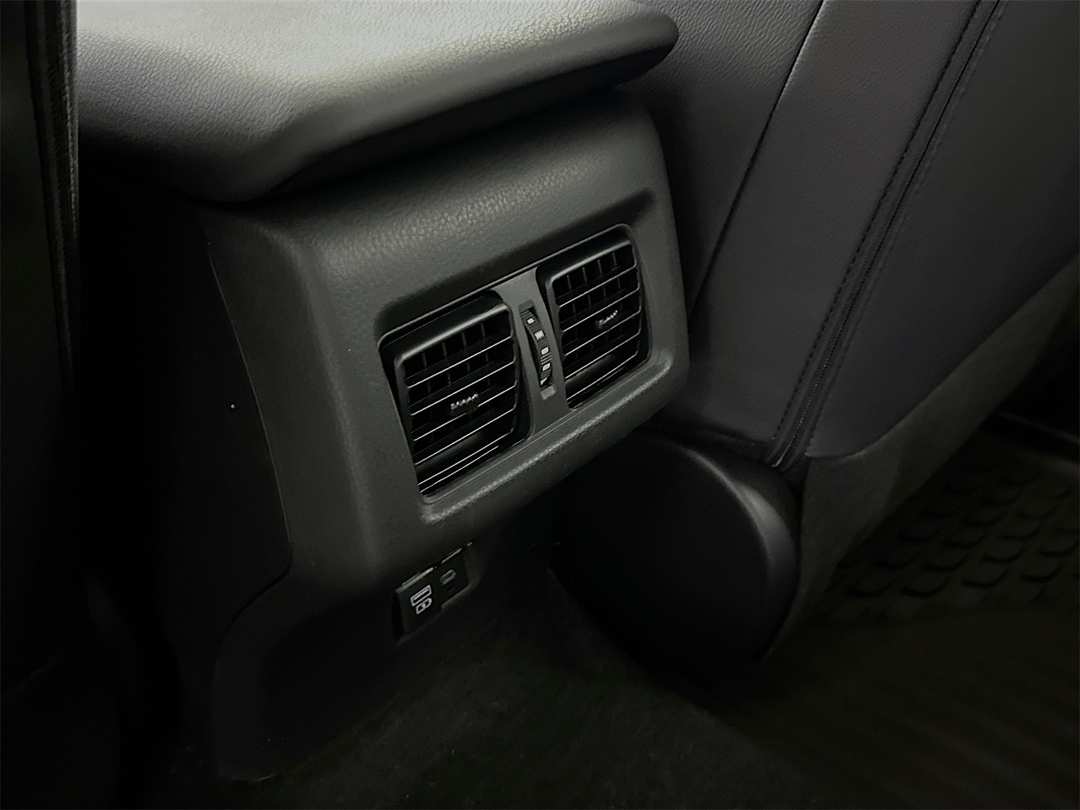 2026 Toyota Camry SE Nightshade - Image 26