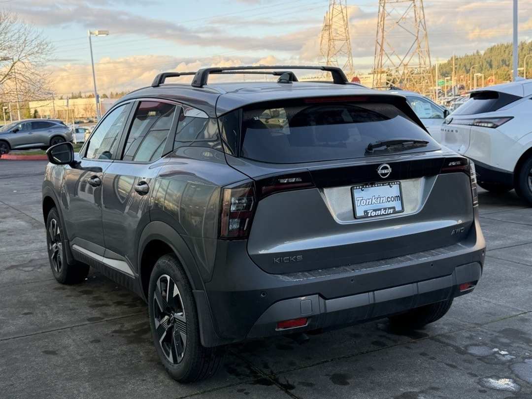 2026 Nissan Kicks SV - Image 5