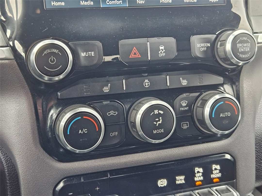 2022 Ram 3500 Big Horn - Image 23