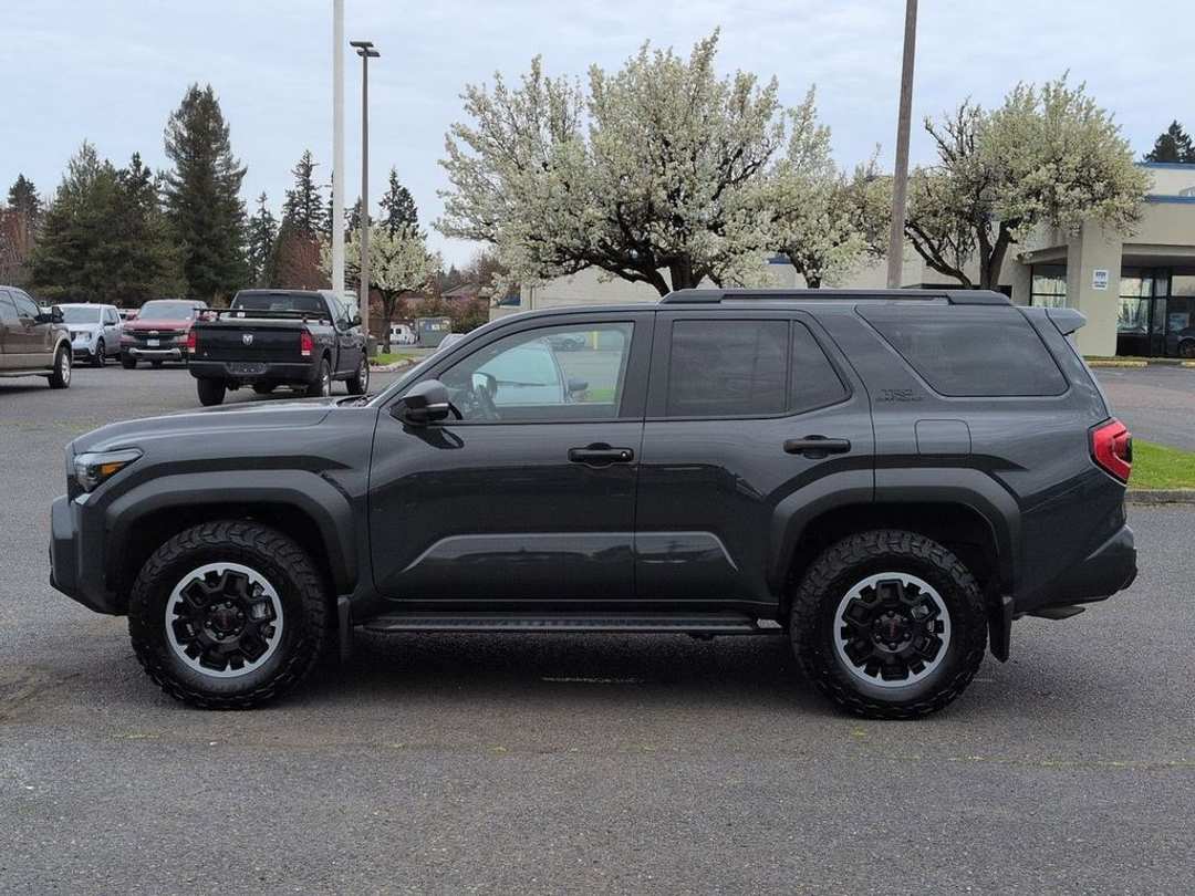2025 Toyota 4Runner TRD OffRoad Premium - Image 2