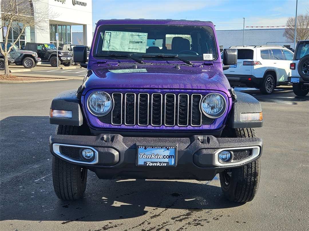 2026 Jeep Gladiator Sport - Image 8