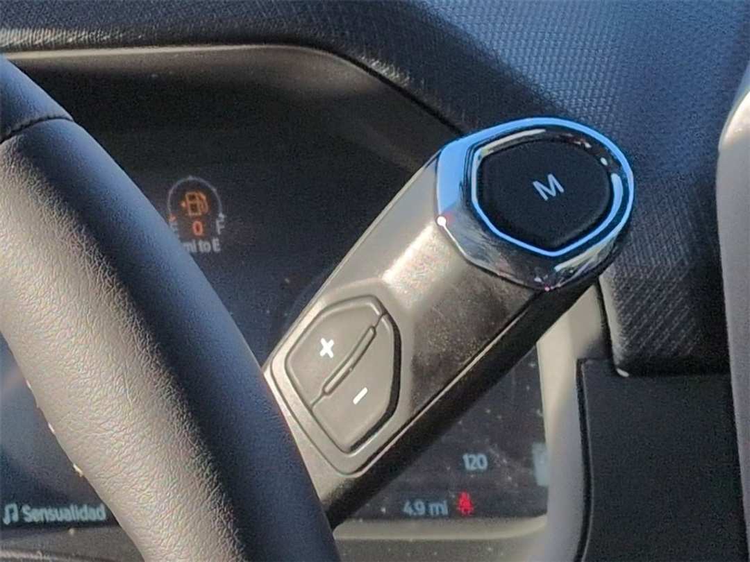 2026 Ford F-150 XLT - Image 17