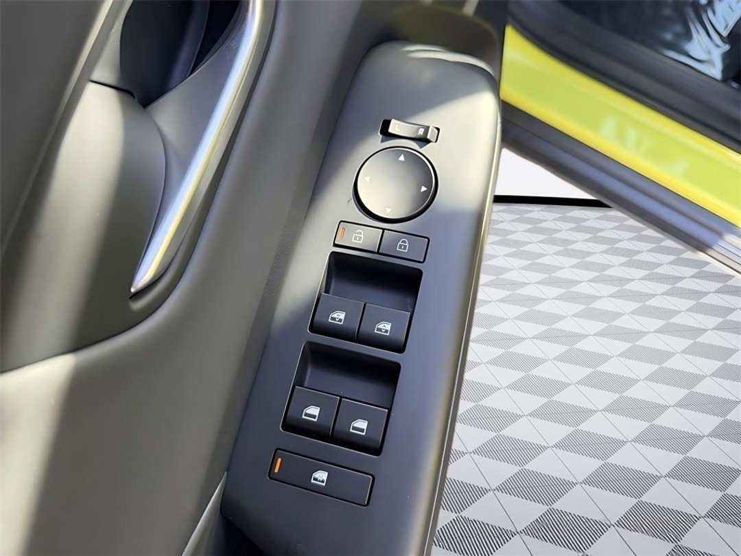 2026 Hyundai Kona SEL Premium - Image 12