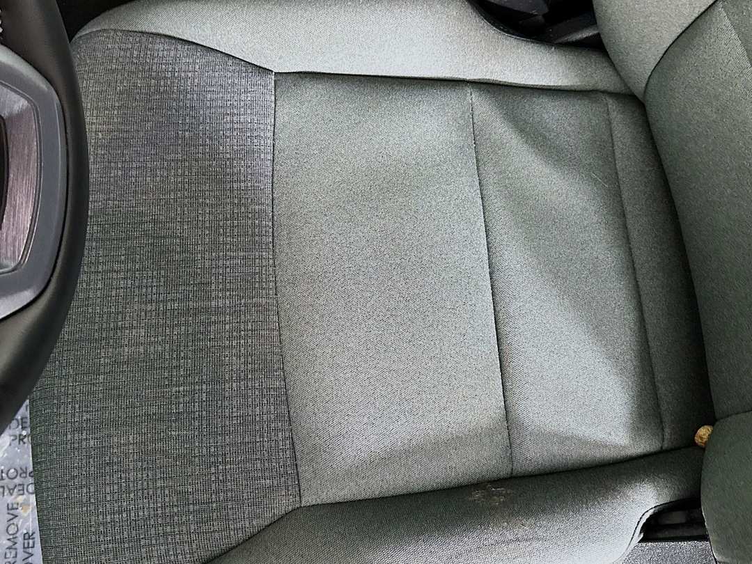 2025 Ford F-150 XLT - Image 19