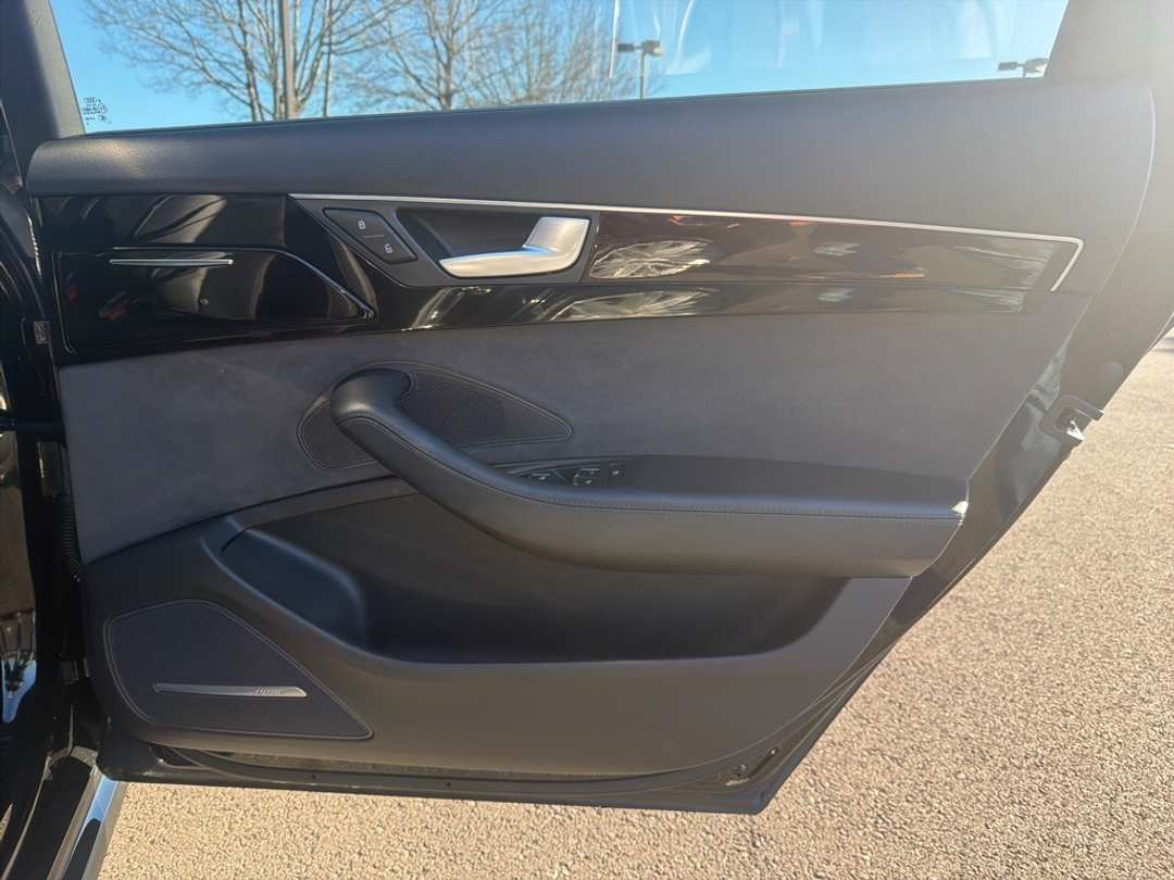 2017 Audi A8 L 3.0T - Image 22