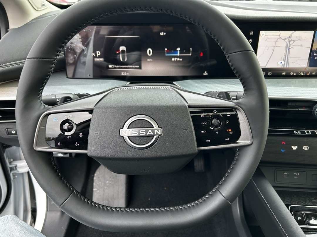 2025 Nissan Murano SL - Image 13