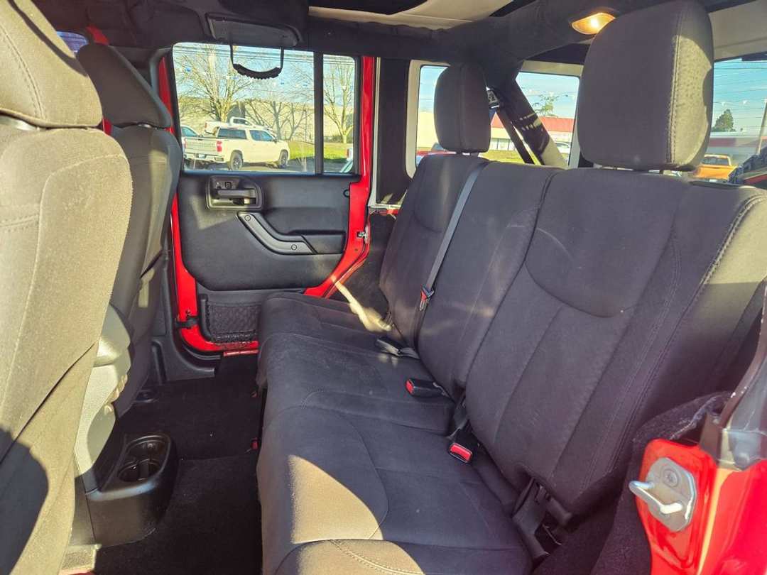 2017 Jeep Wrangler Unlimited Sport - Image 27