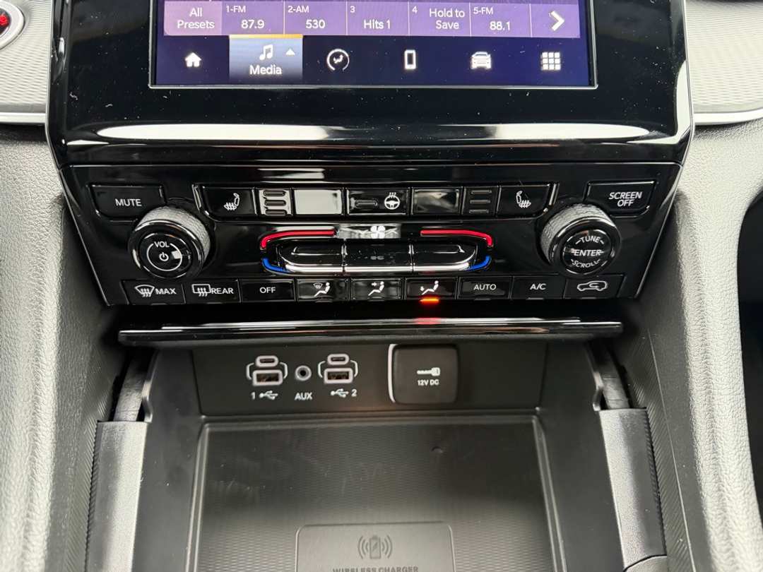 2025 Jeep Grand Cherokee L Altitude X - Image 22