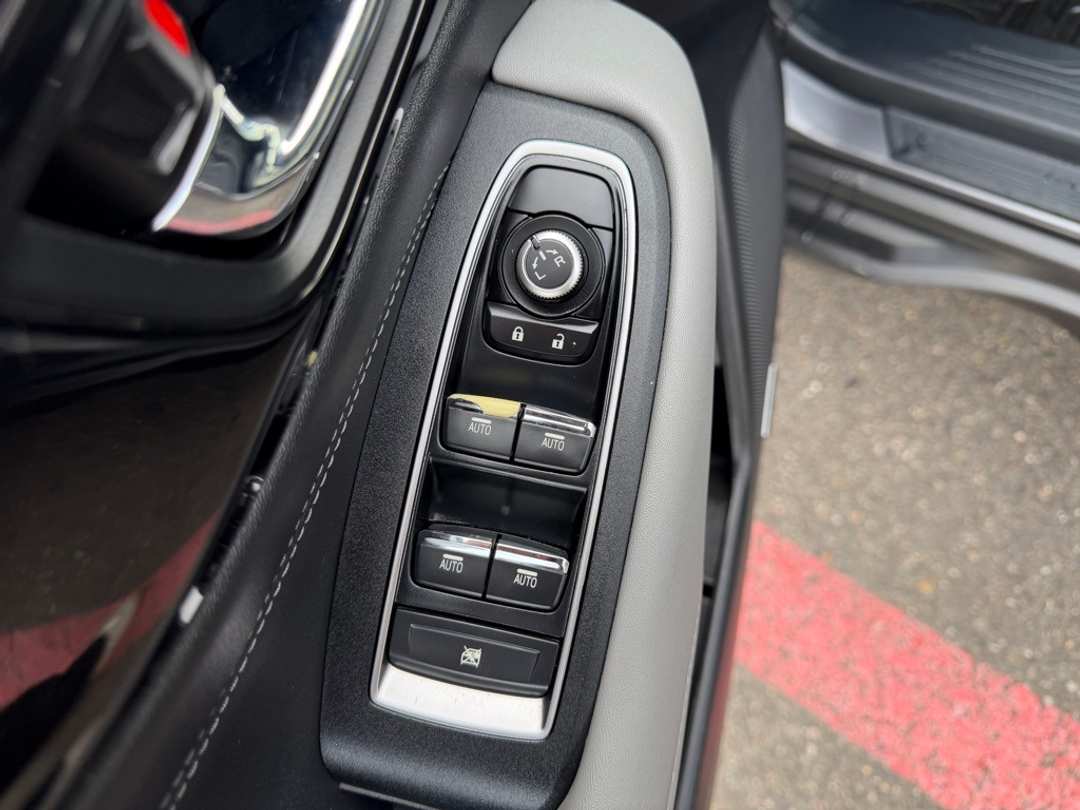 2022 Subaru Outback Limited - Image 13