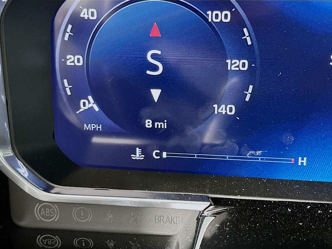 2026 Chevrolet Silverado 2500Hd LT - Image 13