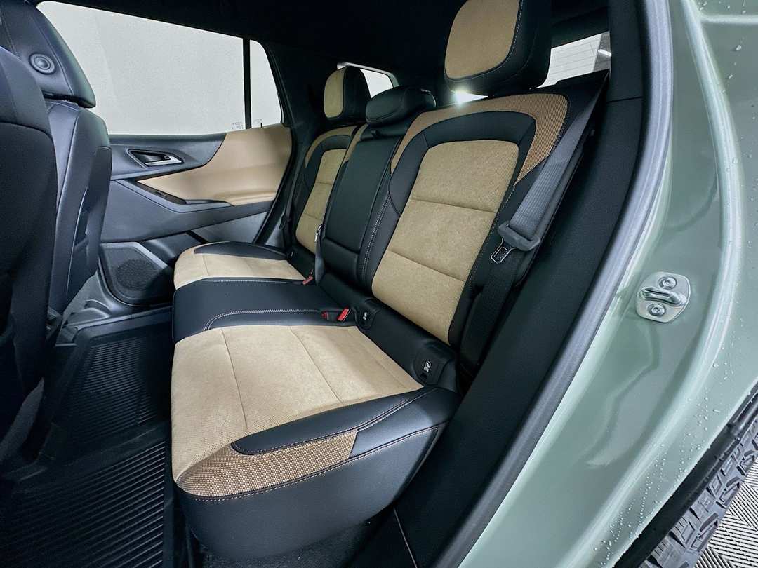 2026 Chevrolet Equinox ACTIV - Image 24