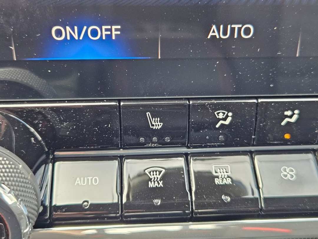 2026 Chevrolet Colorado Z71 - Image 23