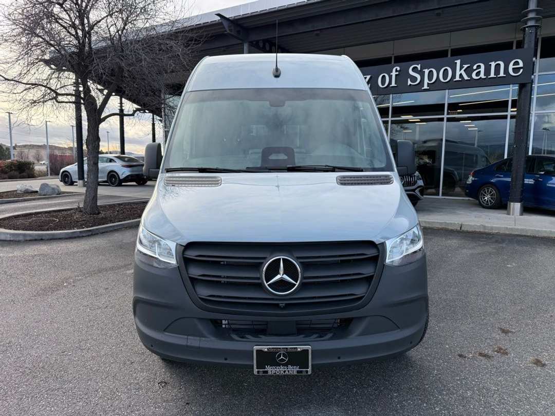 2025 Mercedes-Benz Sprinter 2500 Passenger 144 WB - Image 2