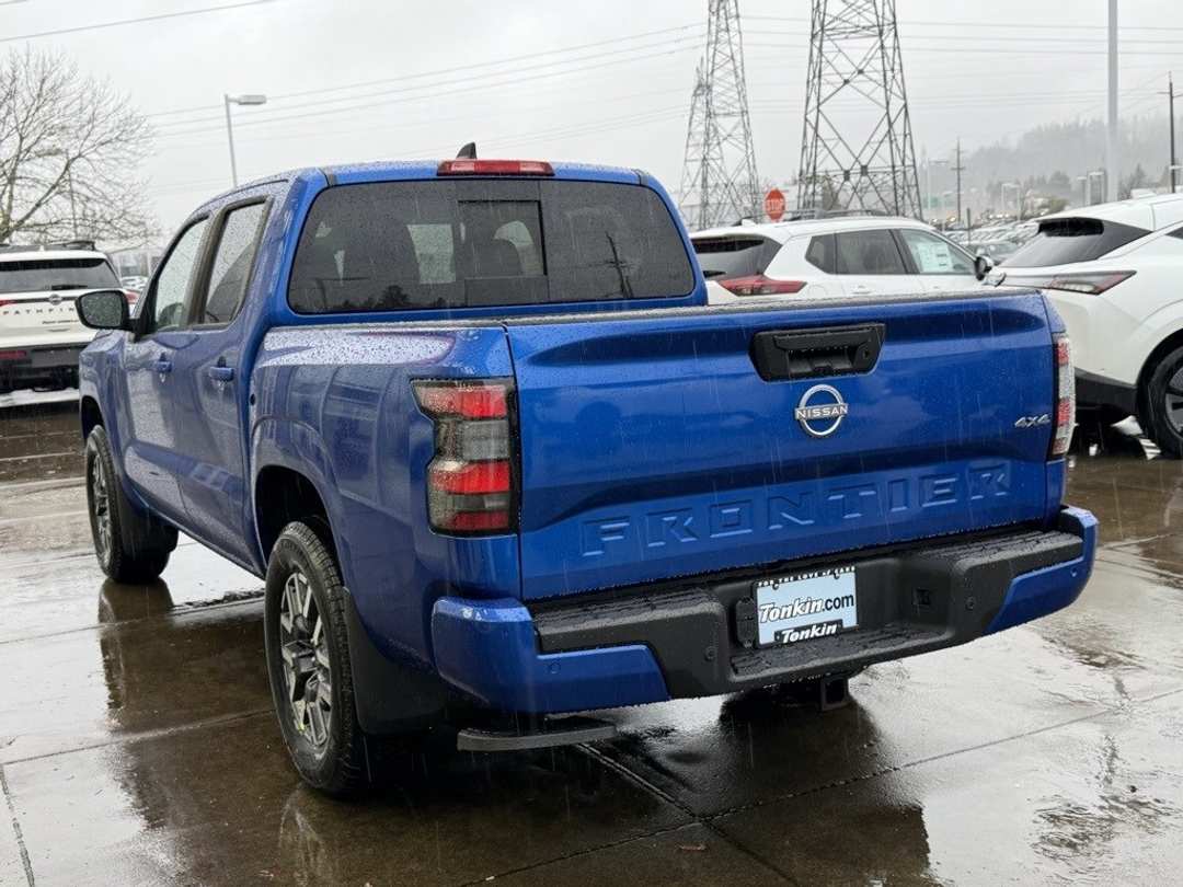 2026 Nissan Frontier SV - Image 5