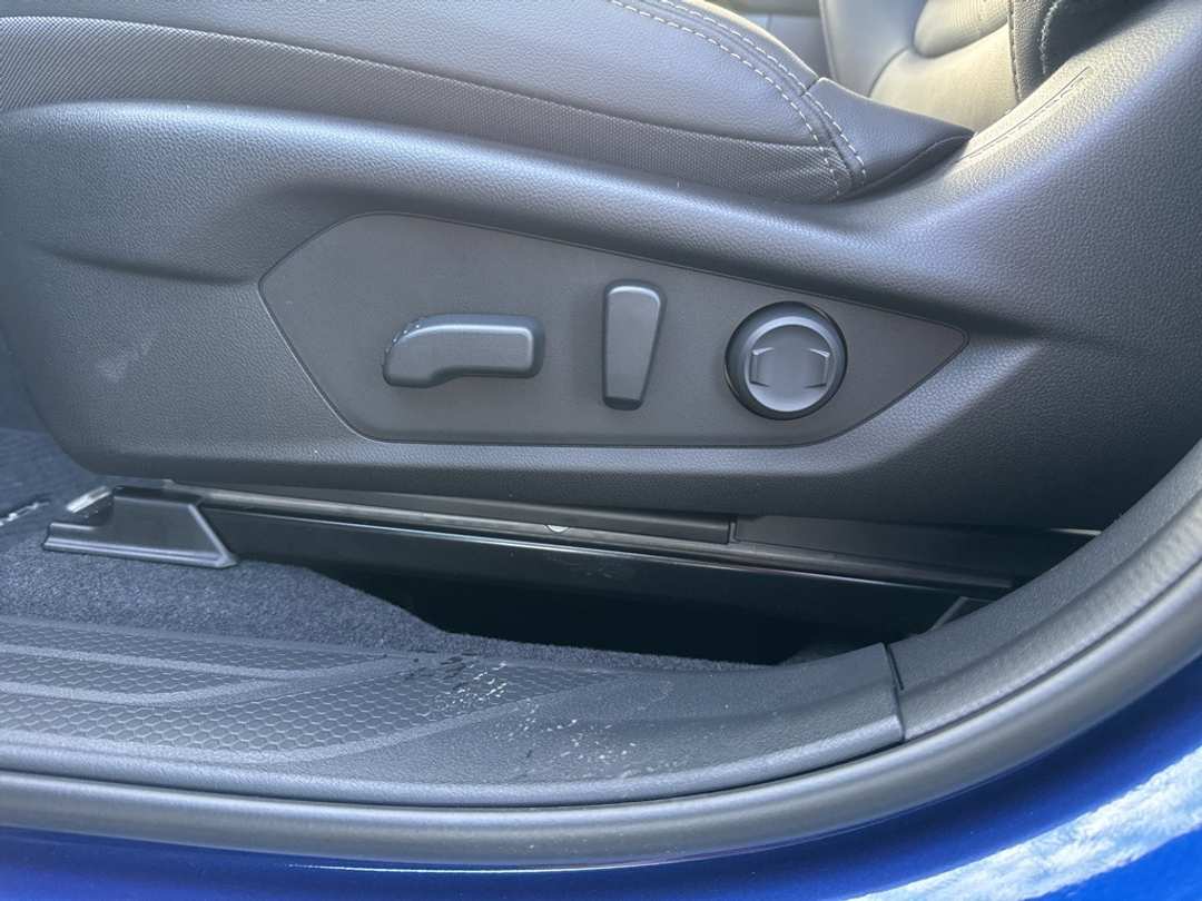 2026 Subaru Outback Limited - Image 16