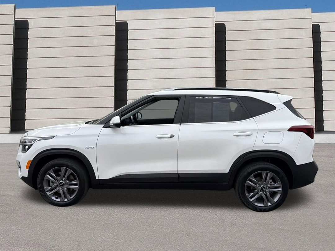 2021 Kia Seltos S - Image 2