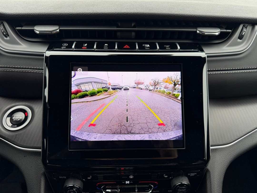 2025 Jeep Grand Cherokee L Altitude X - Image 21