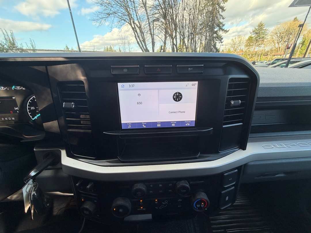 2024 Ford F-350Sd XL - Image 20