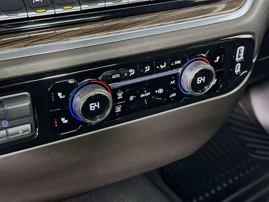 2025 Chevrolet Silverado 1500 RST - Image 17