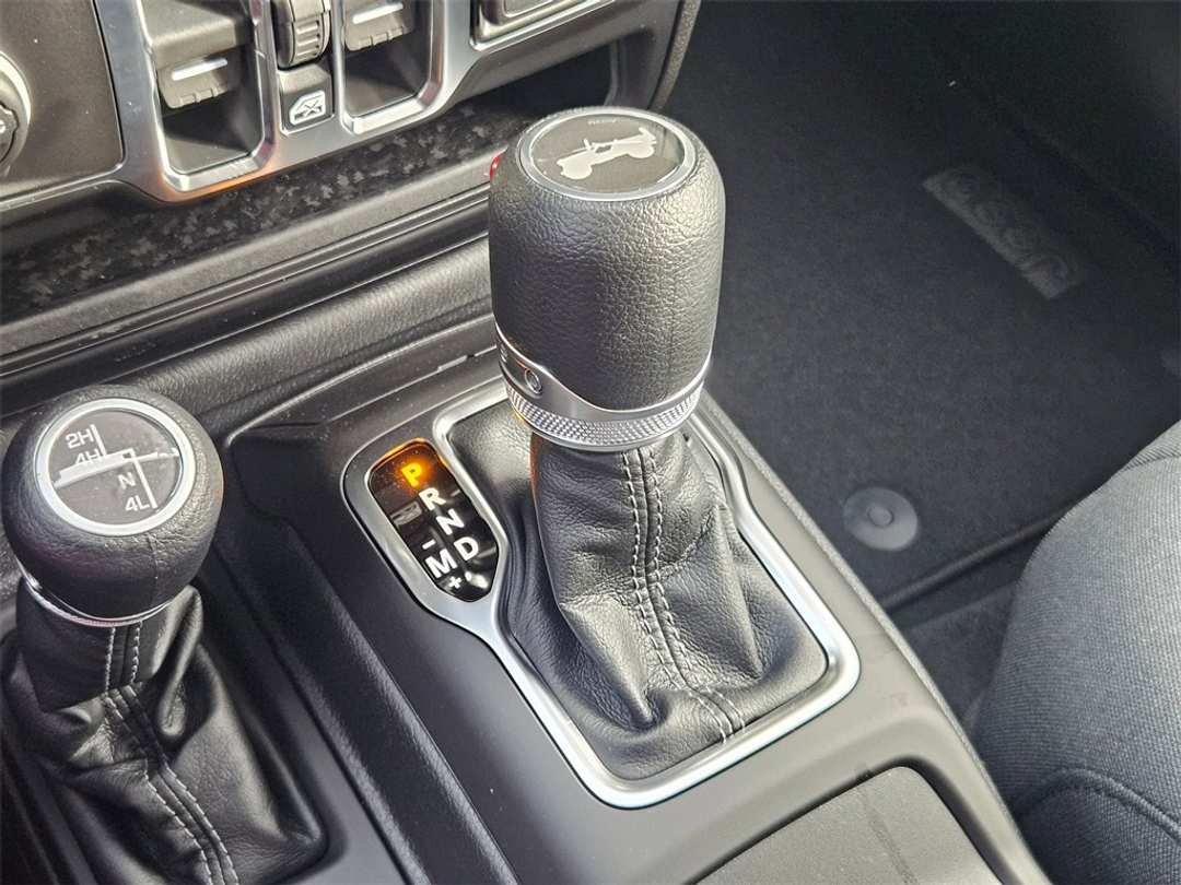 2026 Jeep Wrangler Sport - Image 18