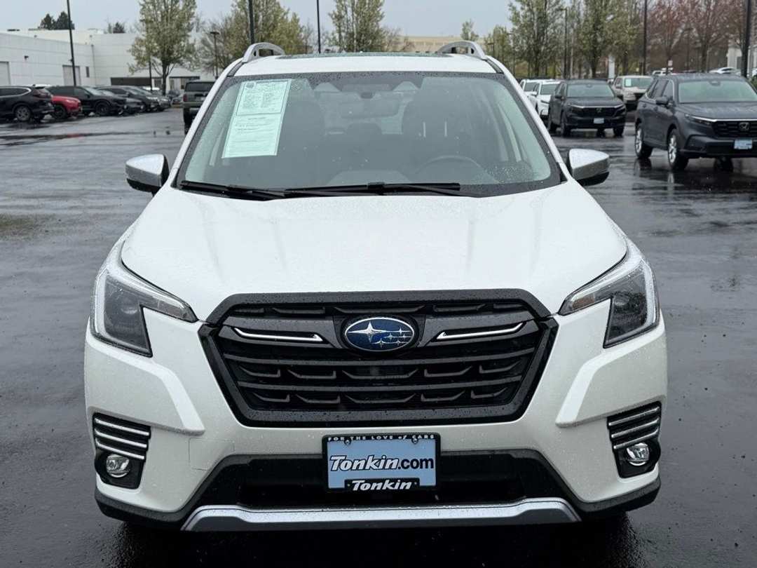 2022 Subaru Forester Touring - Image 3