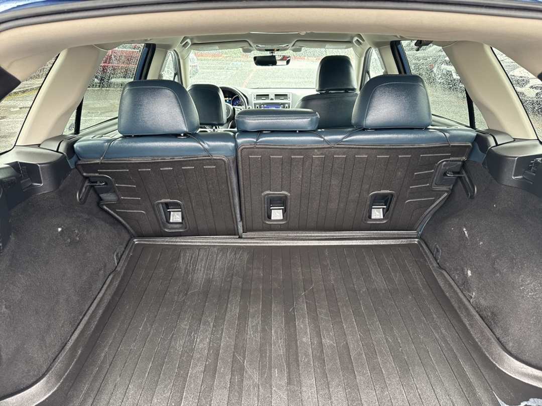 2019 Subaru Outback 2.5i Premium - Image 26