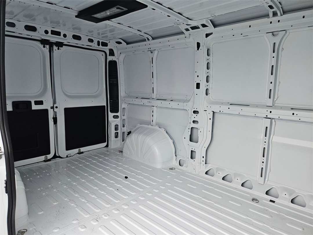 2026 Ram Promaster 1500 Low Roof - Image 35