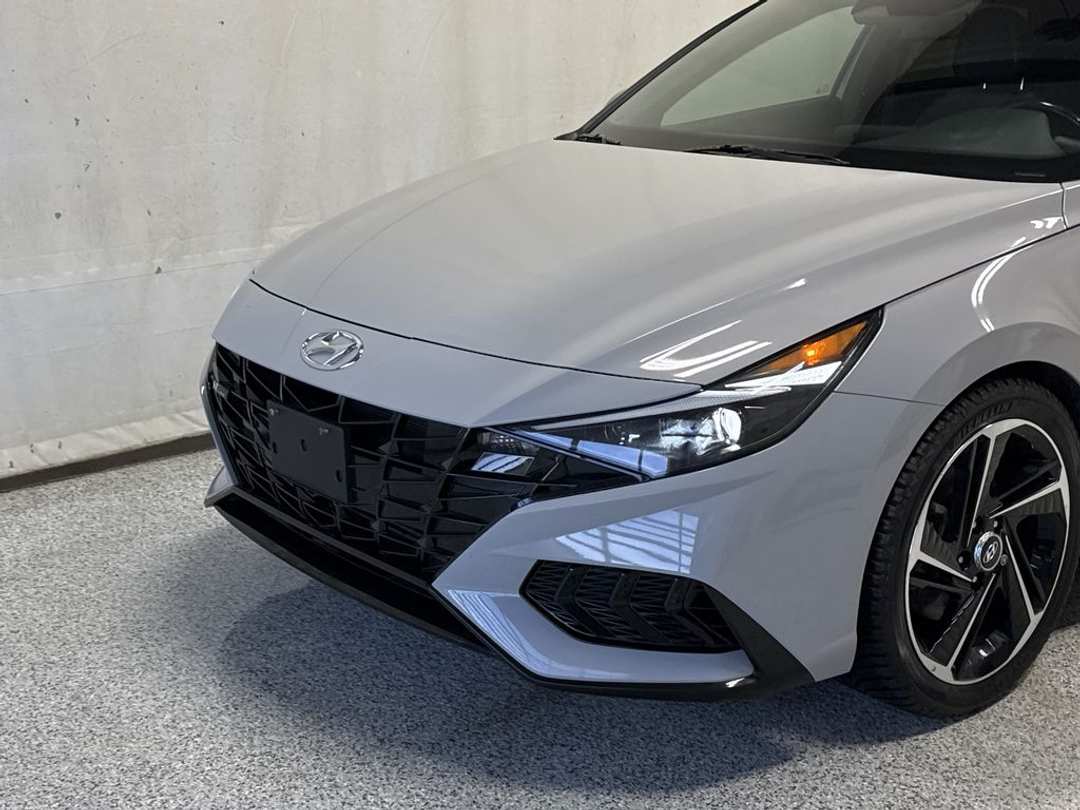 2021 Hyundai Elantra N Line - Image 3