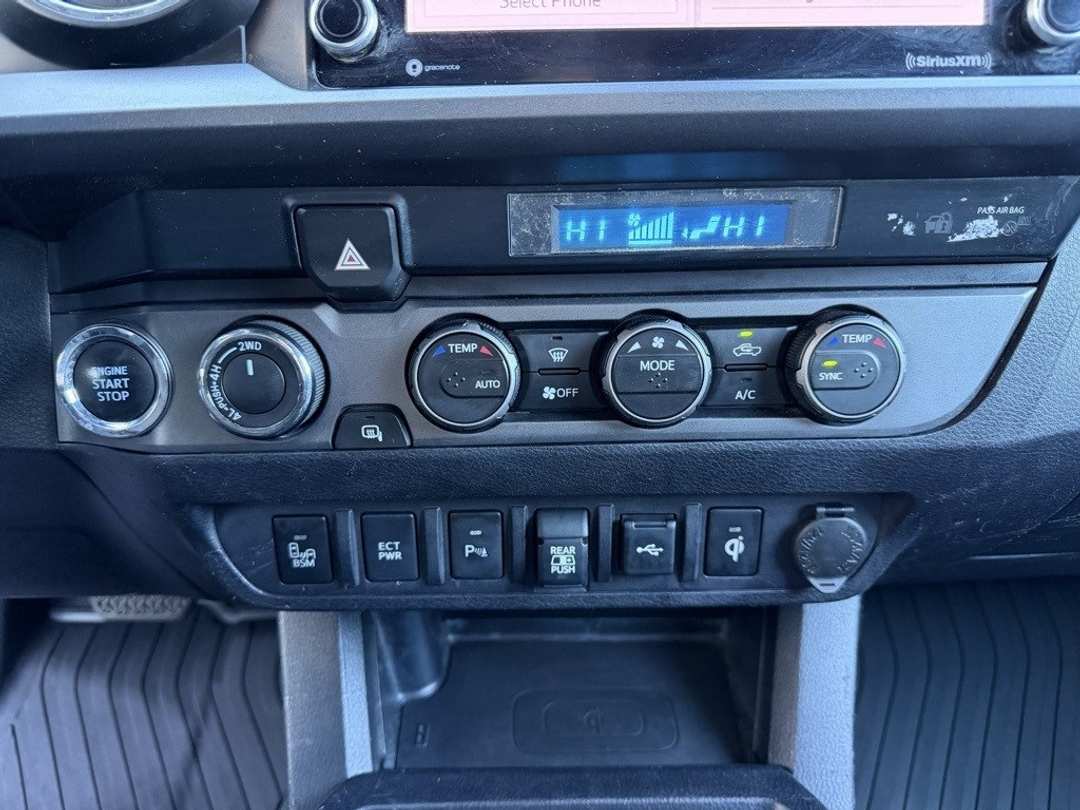 2021 Toyota Tacoma TRD OffRoad - Image 23