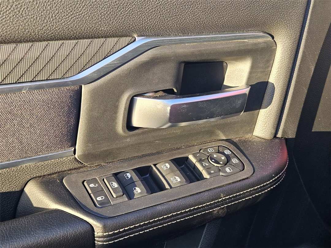 2026 Ram 2500 Big Horn - Image 11